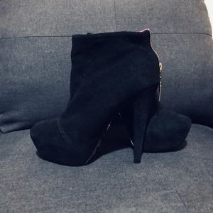 Betsy Johnson heels